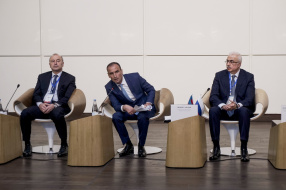 В Баку состоялся круглый стол «Промышленность и энергетика: перспективы двустороннего сотрудничества».