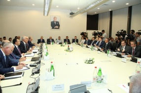 Расширенное заседание Азербайджано-Российского и Российско-Азербайджанского деловых советов
